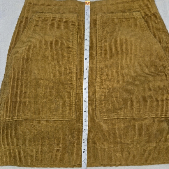 Uni Olo Corduroy Mini Sz 1 Beach Pool Park .. Short Skirt, Deep Pockets SLAY! - Picture 11 of 14